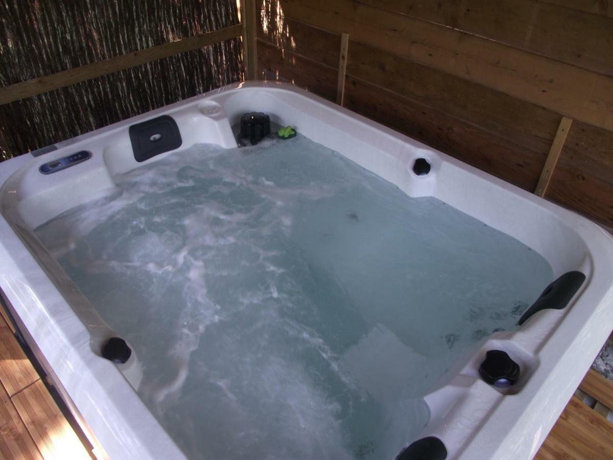 Domaine Des Cigales, Chambre D'Hotes Saint-Martin-d'Aout Eksteriør bilde