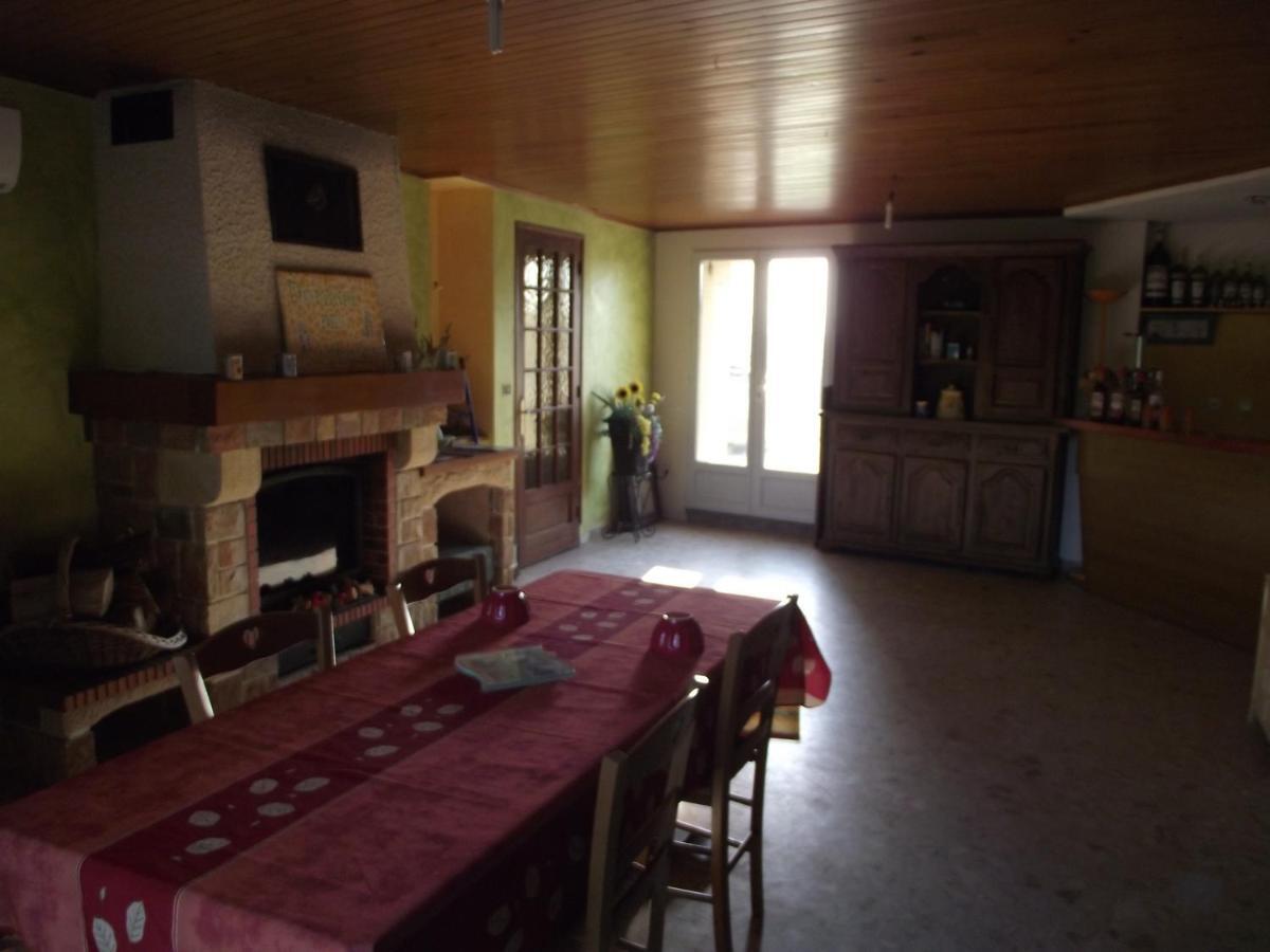 Domaine Des Cigales, Chambre D'Hotes Saint-Martin-d'Aout Eksteriør bilde